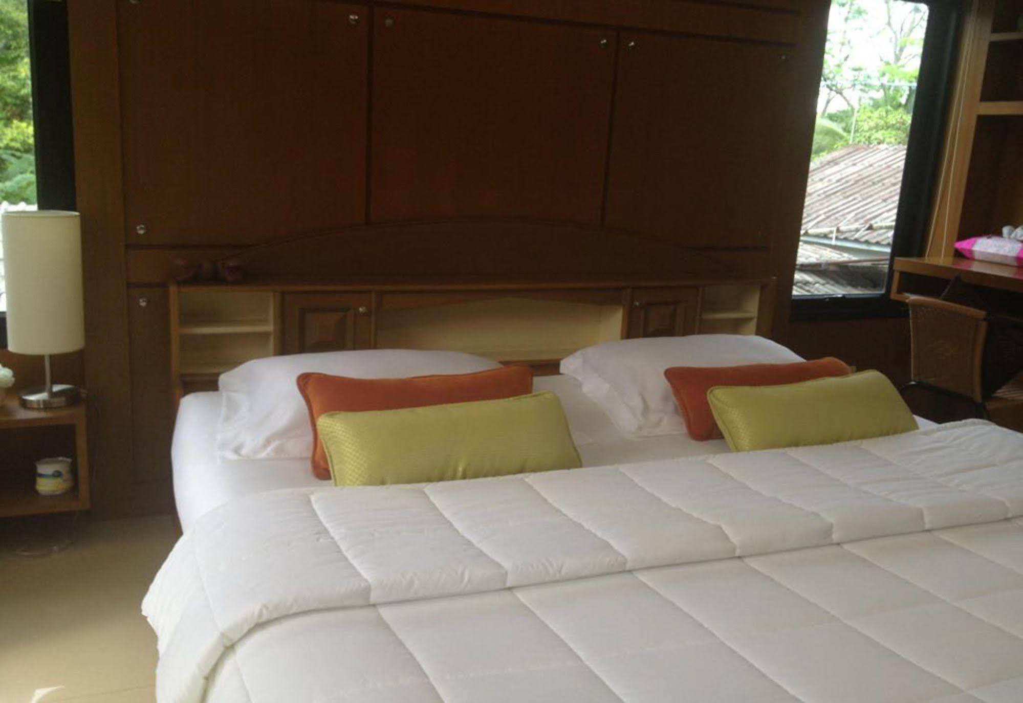 Ruankeaw Homestay Nai Harn Εξωτερικό φωτογραφία